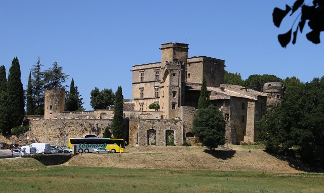 340 Lourmarin.jpg